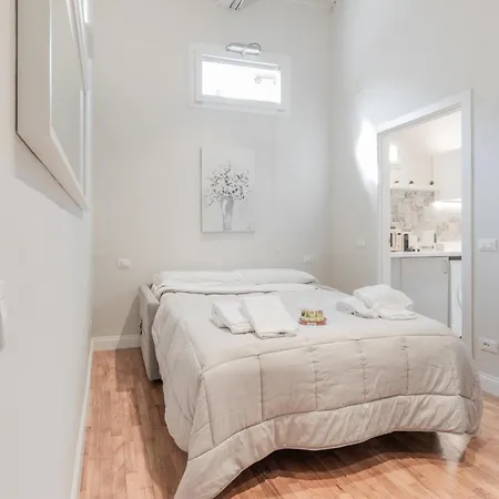 Apartment Centro Da Vinci Loft Florence